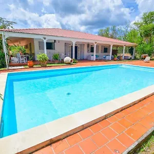  Villa Agreable Du Diamant